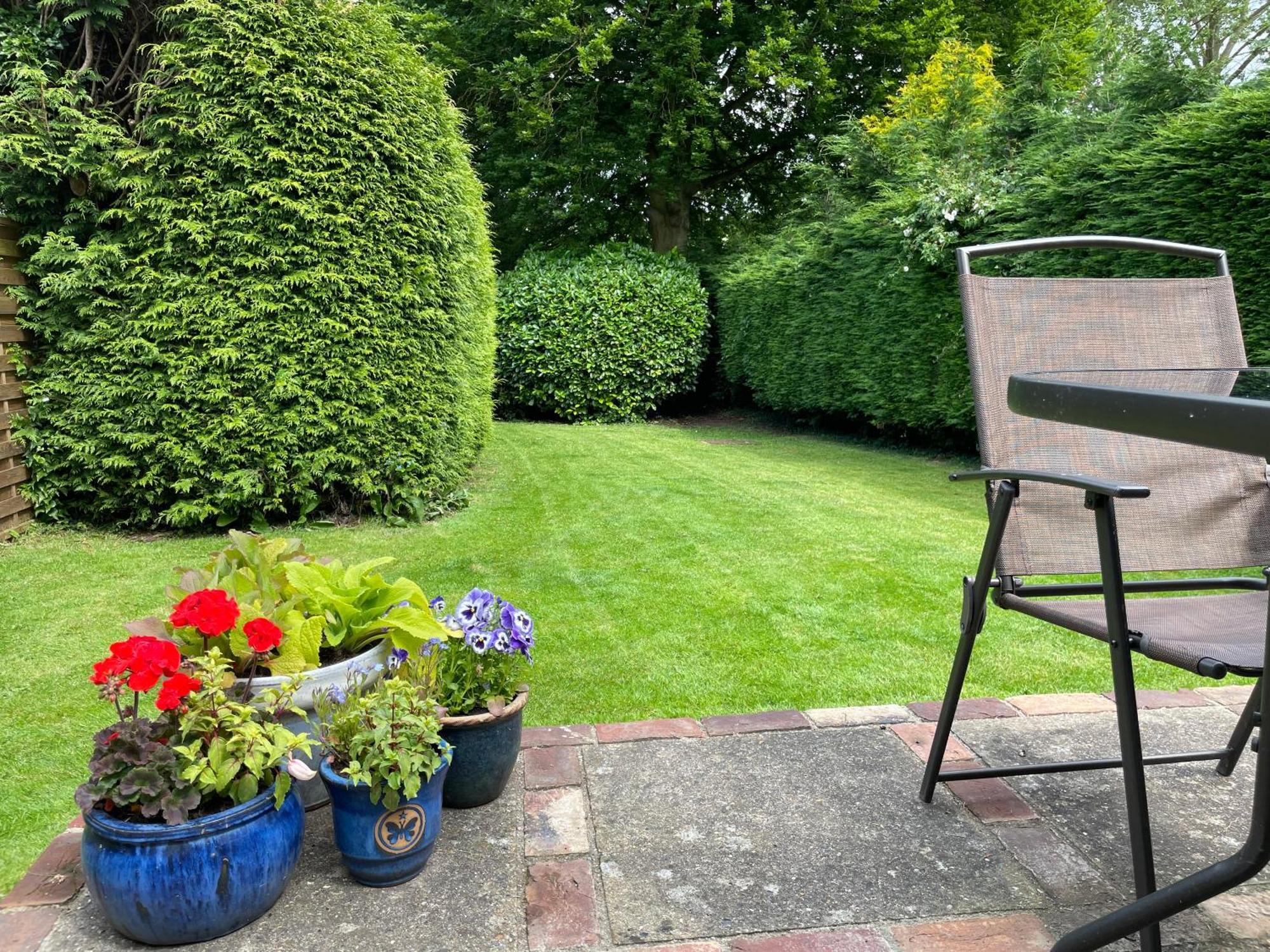 Buttercup Cottage, Holiday home Hartest